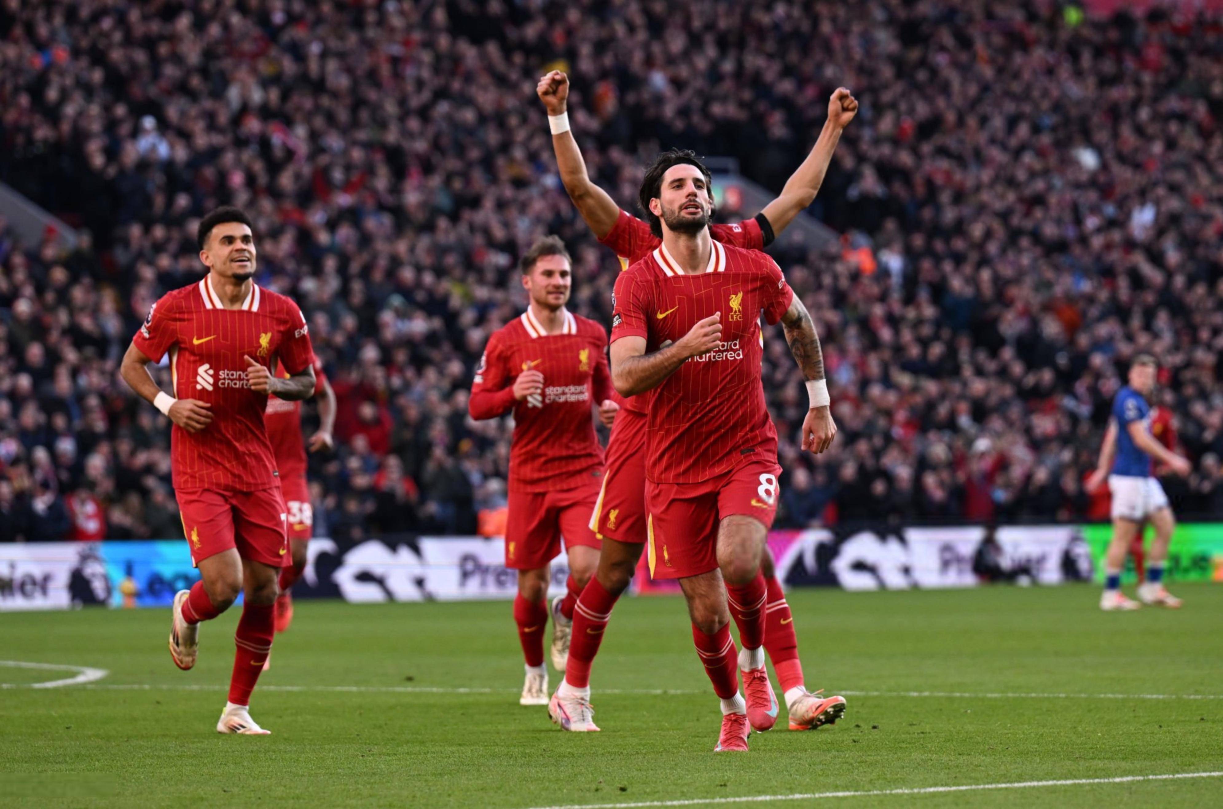 开云官网-包含萨拉赫焦点对战，库里与70激战切尔西分钟，夺冠胜负难料！全场沸腾不已的词条