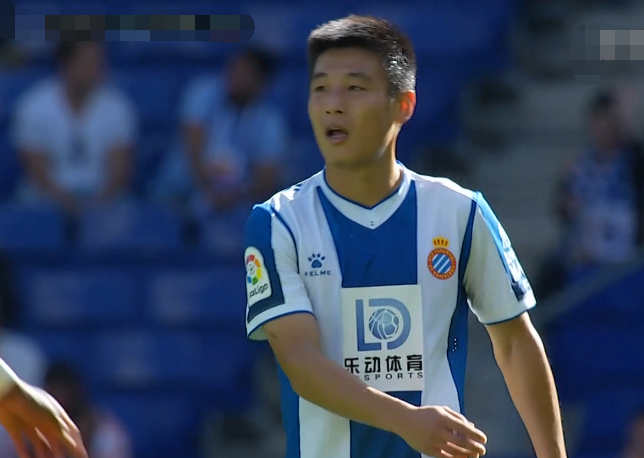 今晚西甲传出新动向，托特纳姆强势反弹，管理层表态——话题不断，控场能力受关注的简单介绍